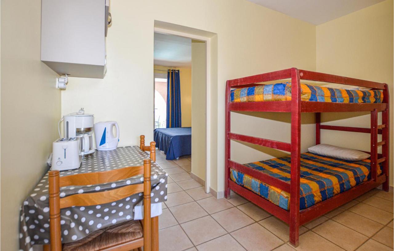 Apartment Stunning In Propriano With Kitchen